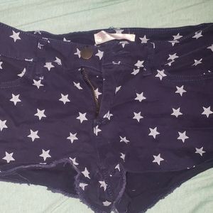 No Boundaries shorts